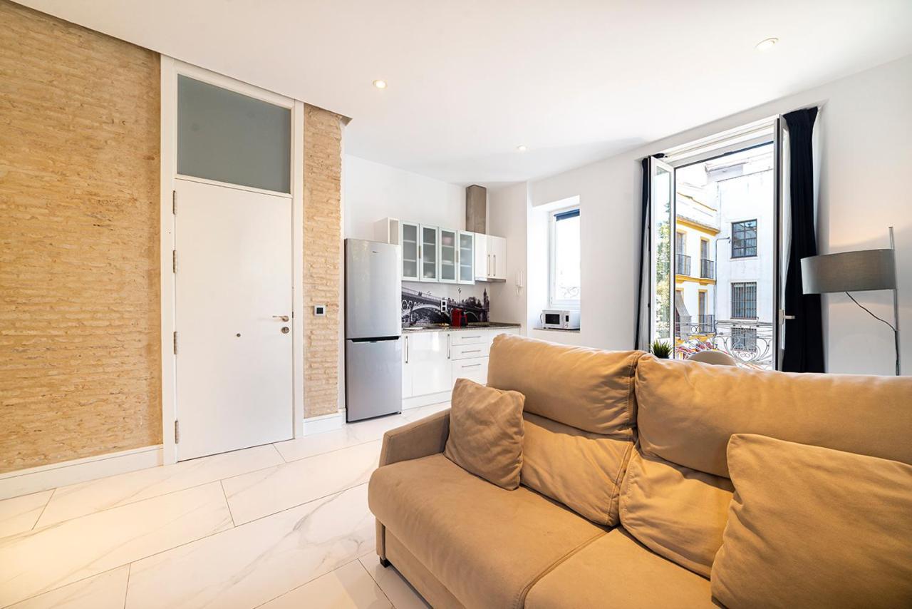 Alohamundi Adriano Apartment Sevilla Exterior foto