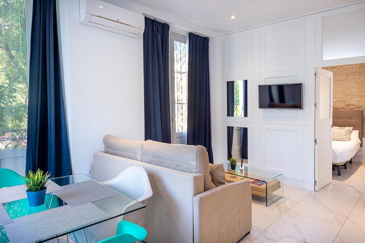Alohamundi Adriano Apartment Sevilla Exterior foto